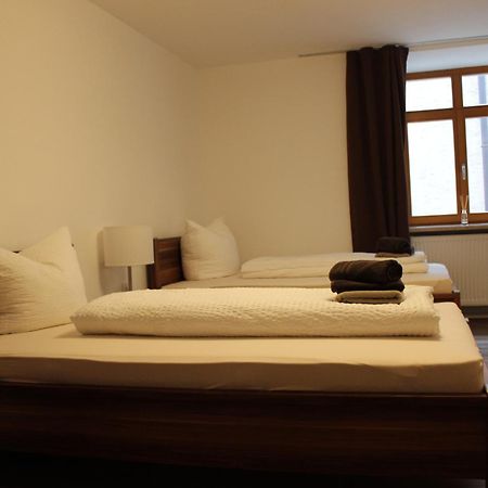 Greenpartment Boardinghouse Neustadt นอยชตัดท์ อัน แดร์ โดเนา ห้อง รูปภาพ