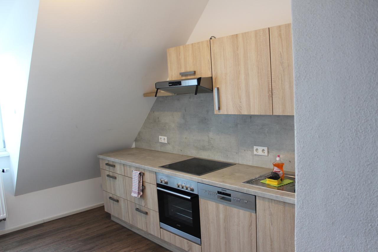 Greenpartment Boardinghouse Neustadt นอยชตัดท์ อัน แดร์ โดเนา ภายนอก รูปภาพ